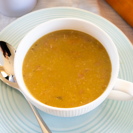 Winter pea and ham soup
